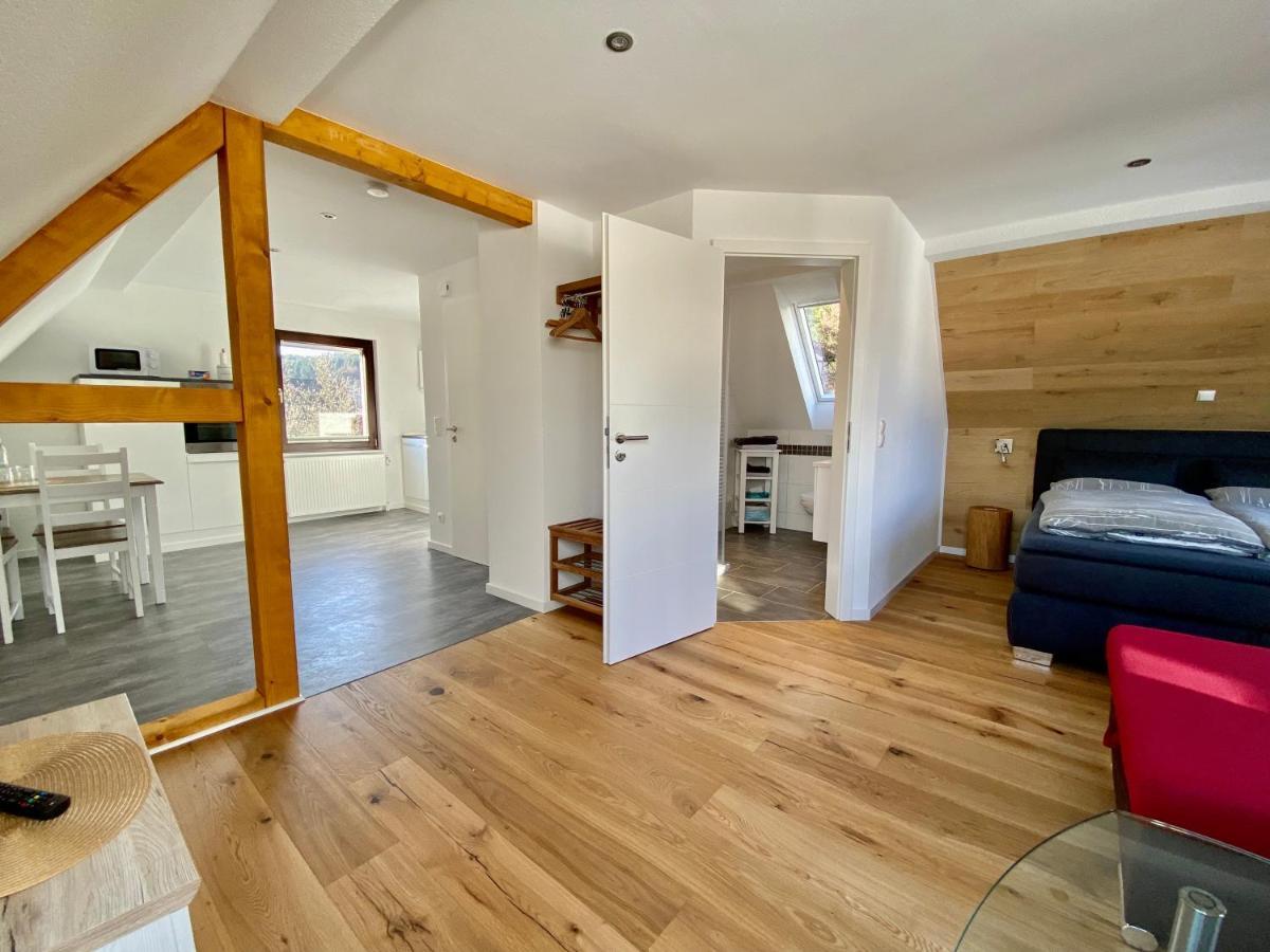 Apartmenthaus Ruhezeit Bad Endbach Esterno foto